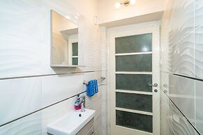 Apartments & Rooms Mara & Petrunjela