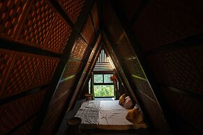 HOLISTIC STAY RESORT