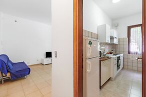 Bilo Danilo Few Minutes From Sea