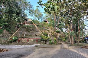 Camping Ground Gunung Mijil Hils