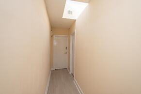 Newly Refurbished Studio, 20mins to London Bridge