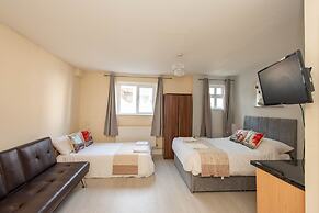 Newly Refurbished Studio, 20mins to London Bridge