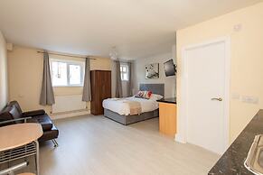 Newly Refurbished Studio, 20mins to London Bridge