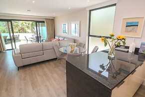 Peninsula Apartment 2
