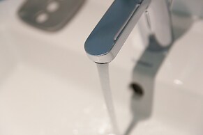 Peninsula Apartment 2