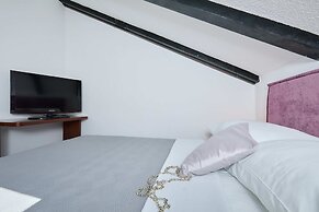 Hedera Estate, Hedera A42