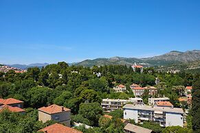 Hedera Estate, Hedera A42