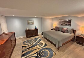 Carnation Drive Home 7 Bedroom Home by RedAwning