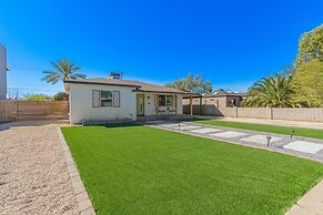 14th Coronado Historic District Phoenix 2 Bedroom Home by RedAwning
