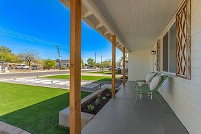 14th Coronado Historic District Phoenix 2 Bedroom Home by RedAwning