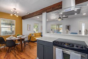 14th Coronado Historic District Phoenix 2 Bedroom Home by RedAwning