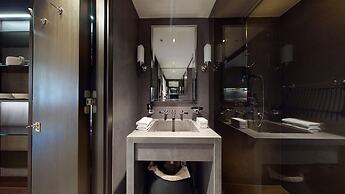 Luxury Suite in Cadogan Square I