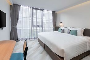 Seekers Finders Rama IV Hotel, SureStay Collection by BW