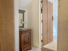 Rose Cottage in Holcombe