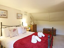 Rose Cottage in Holcombe