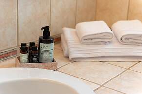 Kamariyo Athens Riviera by A&D Properties