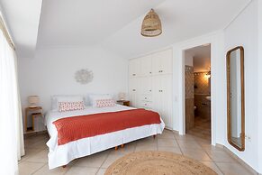 Kamariyo Athens Riviera by A&D Properties