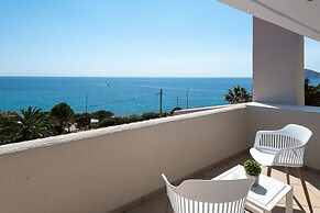 Kamariyo Athens Riviera by A&D Properties