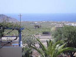 Santorious Flower Covered Apartment