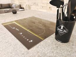 1st Luxury Warehouse