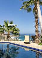 Casa Tranquila Only Steps to The Ocean 5-bedrooms Sleeps 9