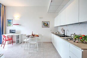 Frontline Beach 3 - M3 - Near To The Sea