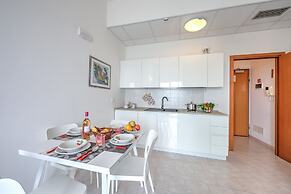 Frontline Beach 3 - M3 - Near To The Sea