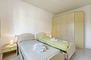 Delfino 3 Few Minutes From Sea