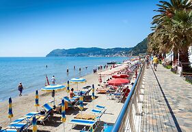 Frontline Beach 7 - M2 - Near To The Sea