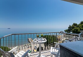 Frontline Beach 21 - M3 - Near To The Sea