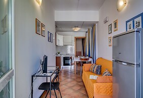 Frontline Beach 16 - B3 - Near To The Sea