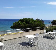 Frontline Beach 30 - B4 - Near To The Sea