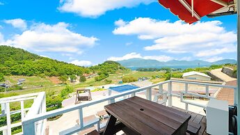 Namhae Hanuri Pension