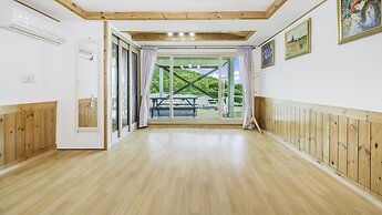 Namhae Hanuri Pension