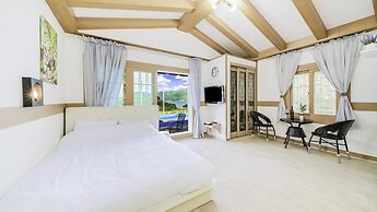 Namhae Hanuri Pension