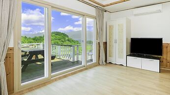 Namhae Hanuri Pension