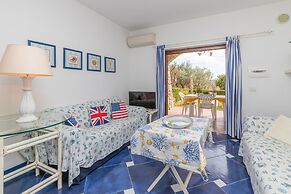 I Fari 98 600mt From The Beach