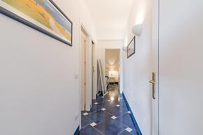 I Fari 98 600mt From The Beach