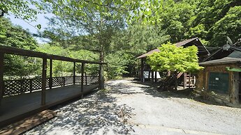 Yeongwol Wood Valley Pension