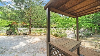 Yeongwol Wood Valley Pension