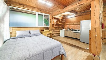 Yeongwol Wood Valley Pension