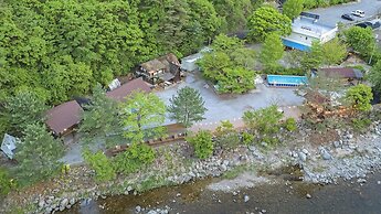 Yeongwol Wood Valley Pension