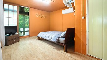 Yeongwol Wood Valley Pension