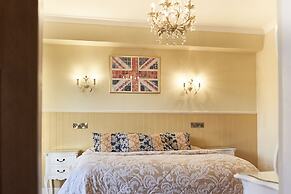 Quilt and Croissants