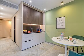 Icon H 301 Suite Micro-living