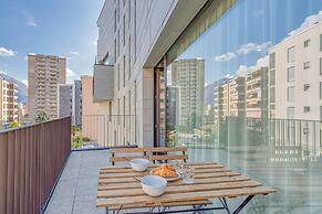 Icon H 208 Suite Micro-living