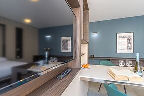 Icon H 208 Suite Micro-living