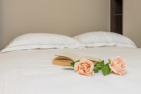 Icon H 306 Suite Micro-living