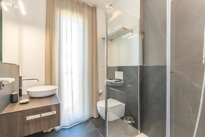 Icon H 303 Suite Micro-living