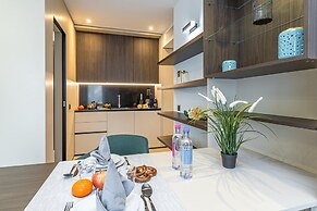 Icon H 308 Suite Micro-living